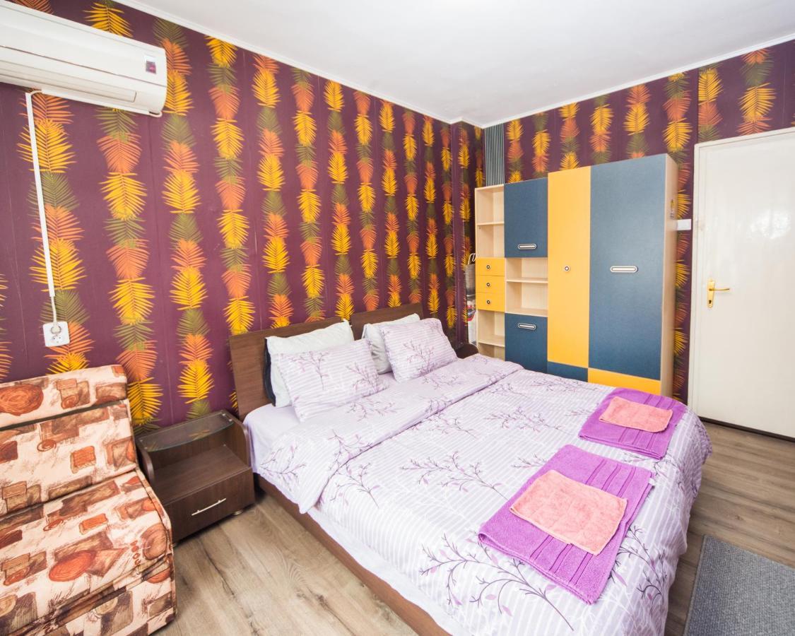 Ferienwohnung Large Flat Bulair - Excellent Location Burgas City Exterior foto