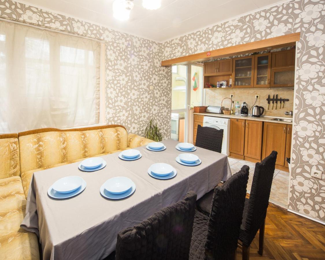 Ferienwohnung Large Flat Bulair - Excellent Location Burgas City Exterior foto